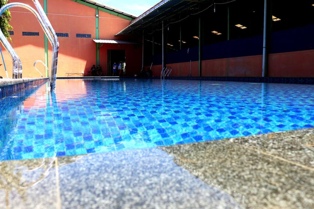 Sinar Sport Hotel Bengkulu Kültér fotó